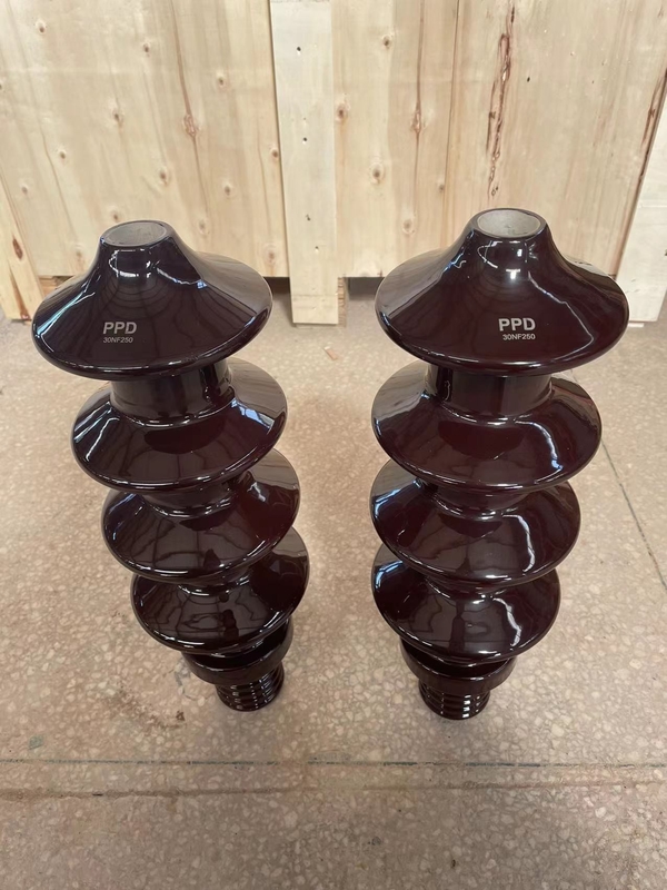Kahverengi Sırlı DIN Standardı 30kV 250A Trafo Porselen Burç