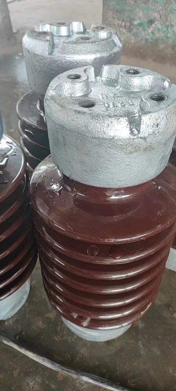 8.9kN İstasyon Direk Porselen İzolatör ANSI TR-208 OEM Mevcut